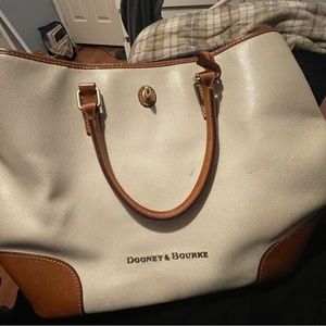 Dooney&Bourke Leather bag
